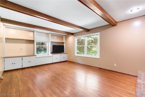 925 Sandin Road Akron OH 44333