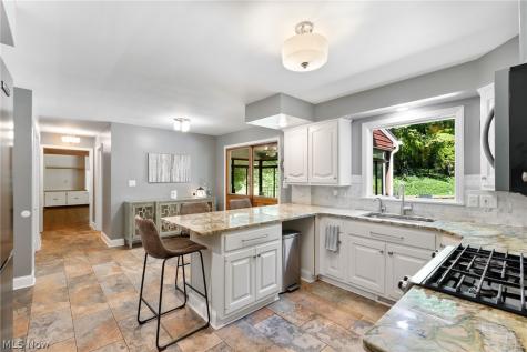925 Sandin Road Akron OH 44333