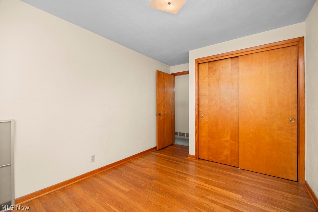 124 Yunker Court Elyria OH 44035