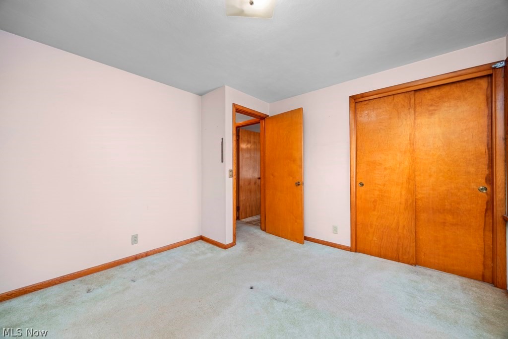 124 Yunker Court Elyria OH 44035