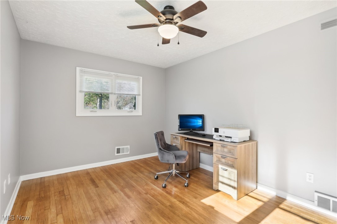 1927 Horseshoe Boulevard Westlake OH 44145