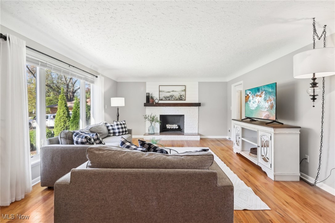 1927 Horseshoe Boulevard Westlake OH 44145