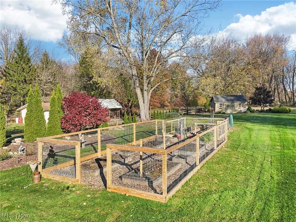 1927 Horseshoe Boulevard Westlake OH 44145