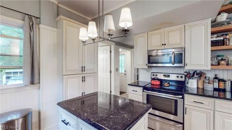 2222 Westminster Road Cleveland Heights OH 44118