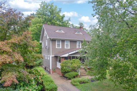 2222 Westminster Road Cleveland Heights OH 44118