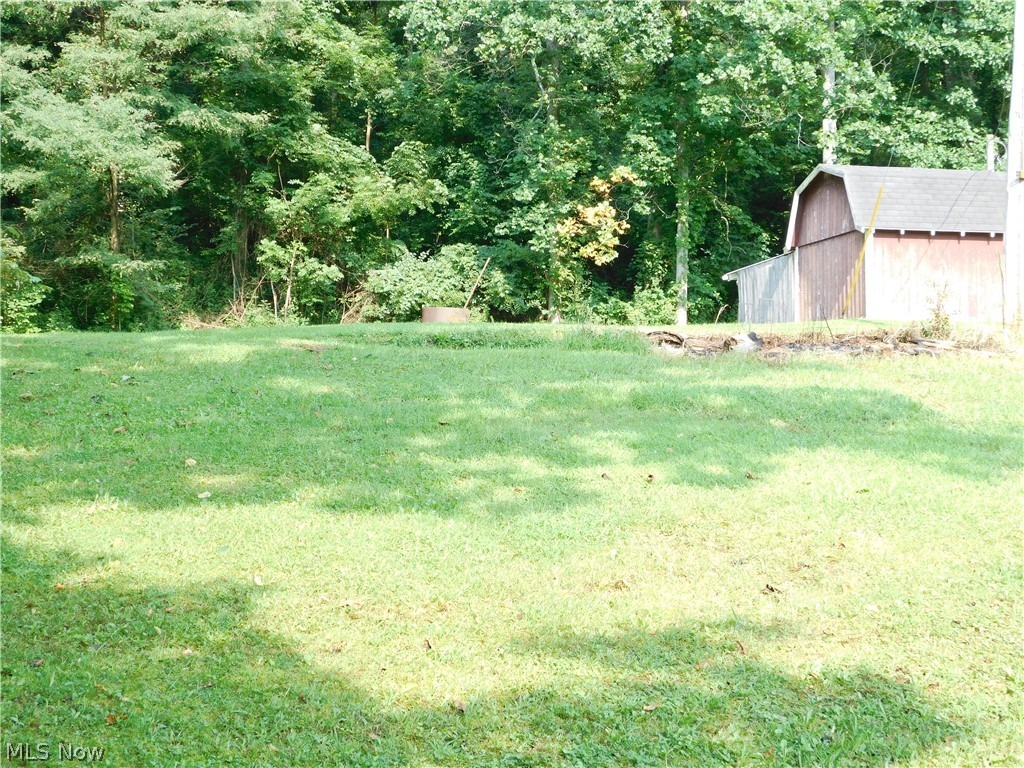 66533 Batesville Road Quaker City OH 43773