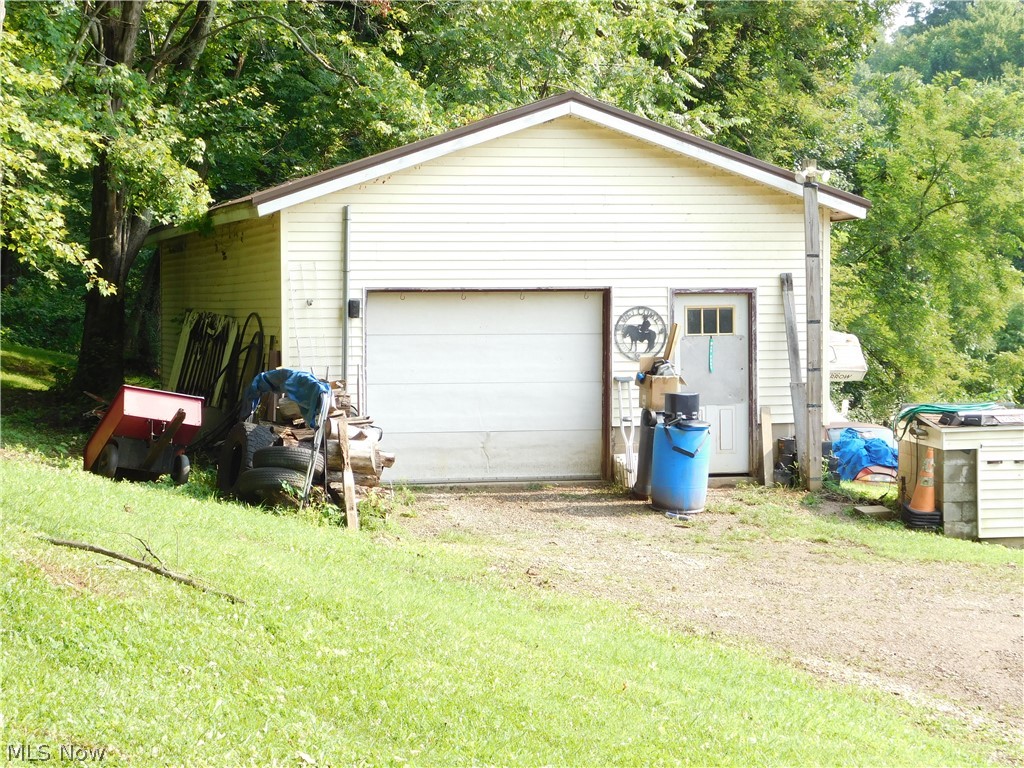 66533 Batesville Road Quaker City OH 43773