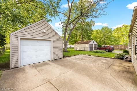 1165 Myrtle Avenue Cuyahoga Falls OH 44221