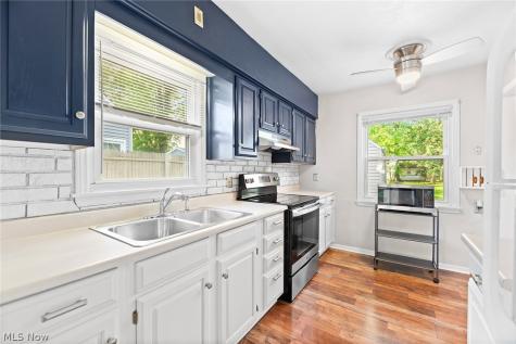 1165 Myrtle Avenue Cuyahoga Falls OH 44221
