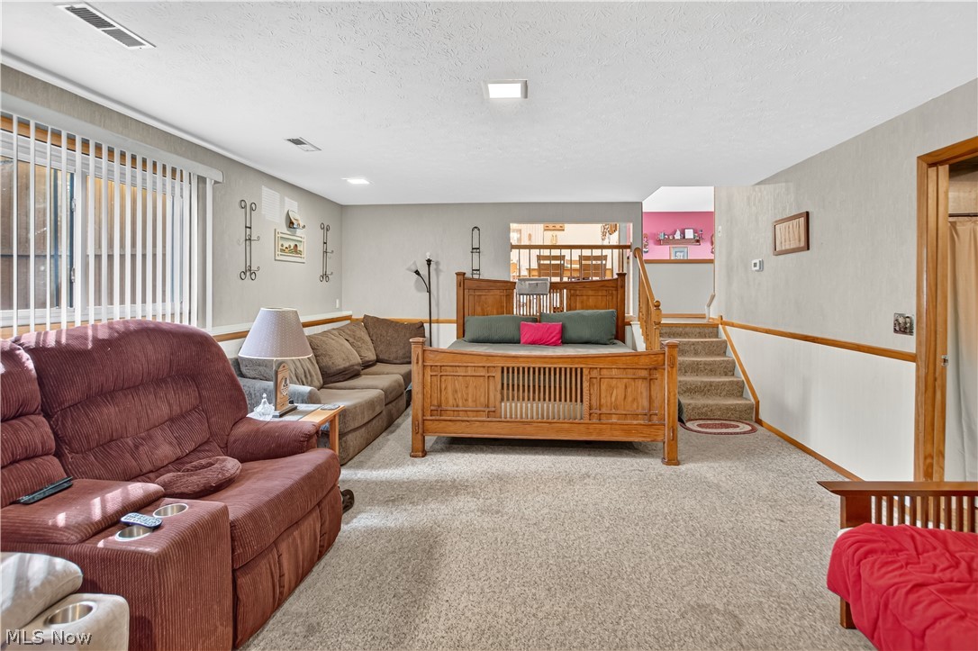 6005 Opal Street North Ridgeville OH 44039