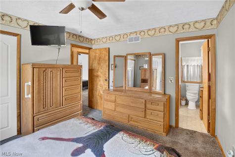 6005 Opal Street North Ridgeville OH 44039