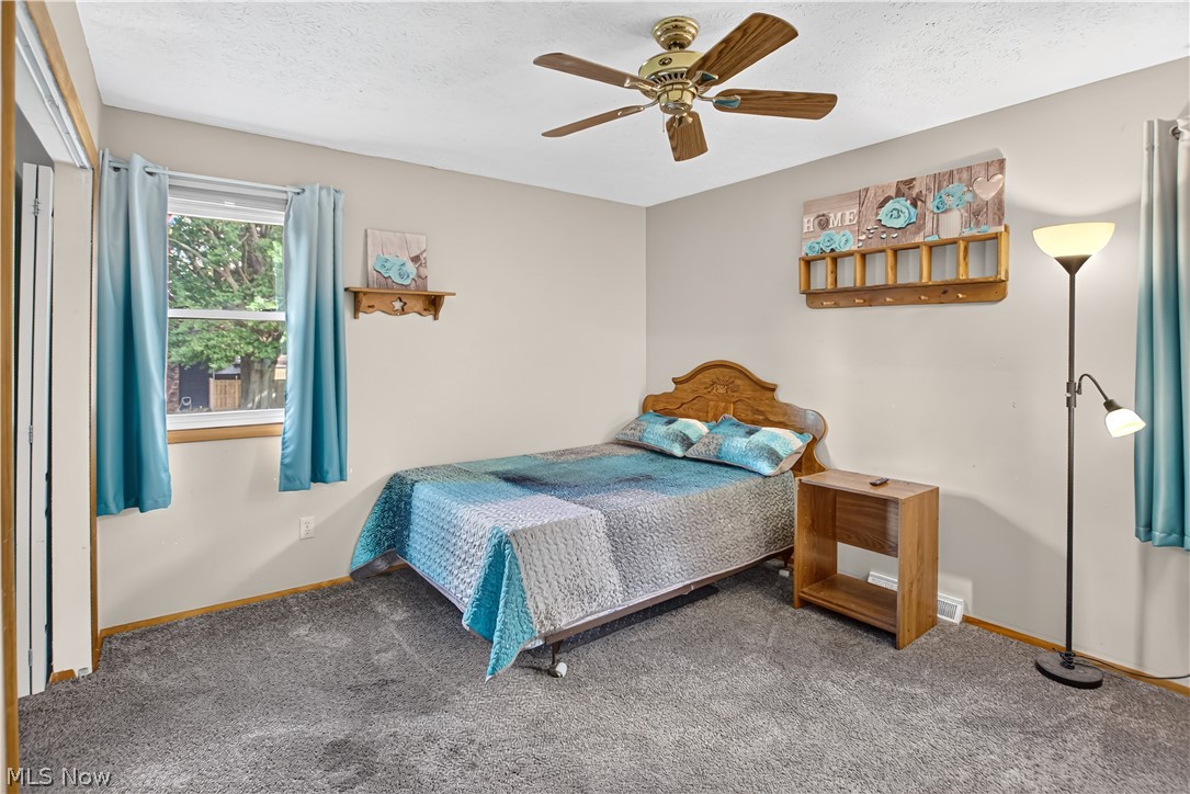 6005 Opal Street North Ridgeville OH 44039