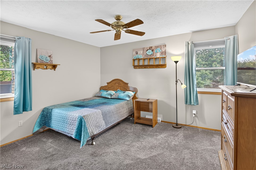 6005 Opal Street North Ridgeville OH 44039