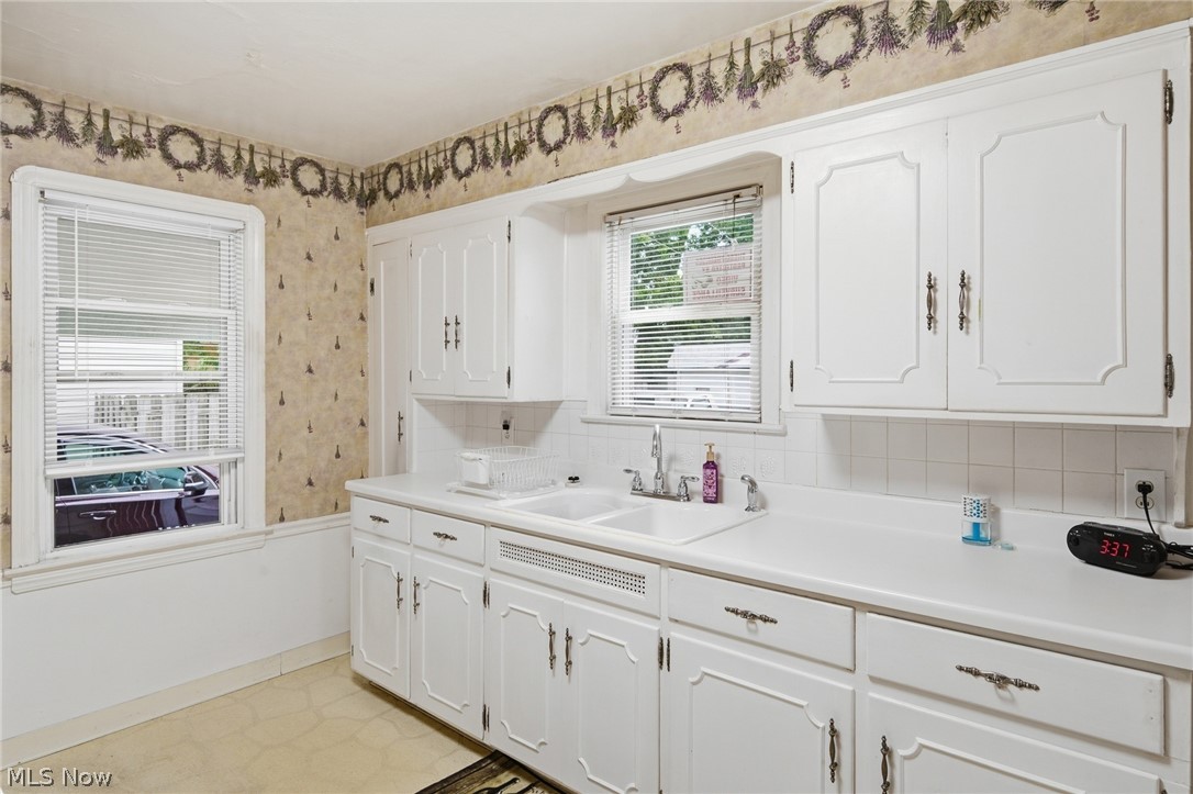 3067 W 137th Street Cleveland OH 44111