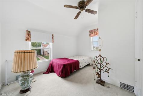 3067 W 137th Street Cleveland OH 44111
