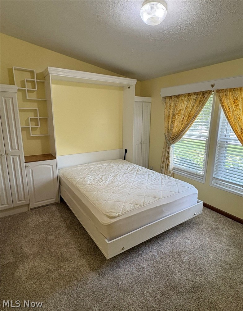 3295 Waterside Drive Akron OH 44319