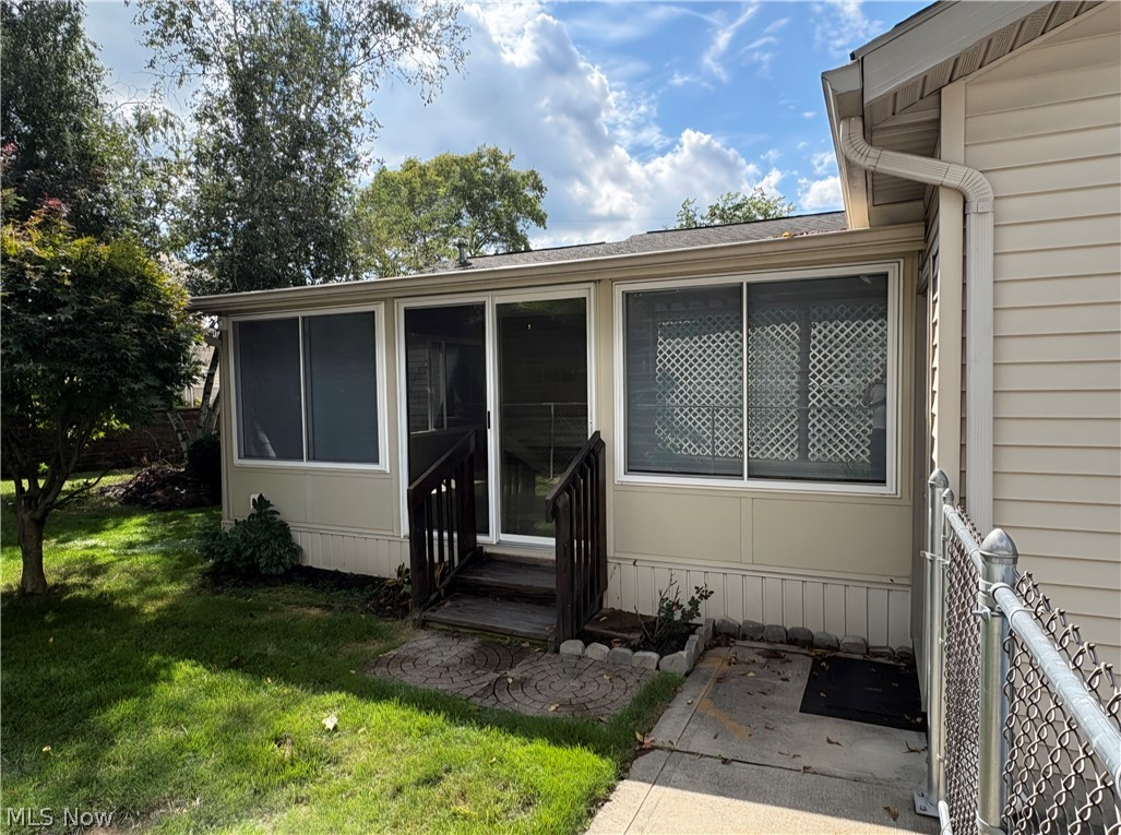 3295 Waterside Drive Akron OH 44319
