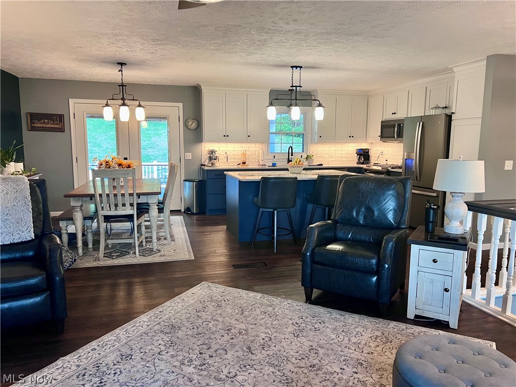 3359 Schneiders Crossing Road NW Dover OH 44622