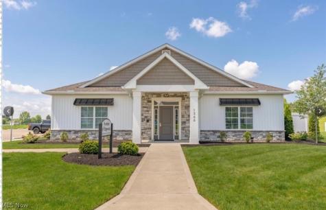 6811 Harrington Court Avenue NE Canton OH 44721