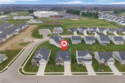 6811 Harrington Court Avenue NE Canton OH 44721