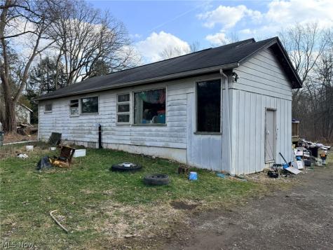 6223 Wayland Road Ravenna OH 44266