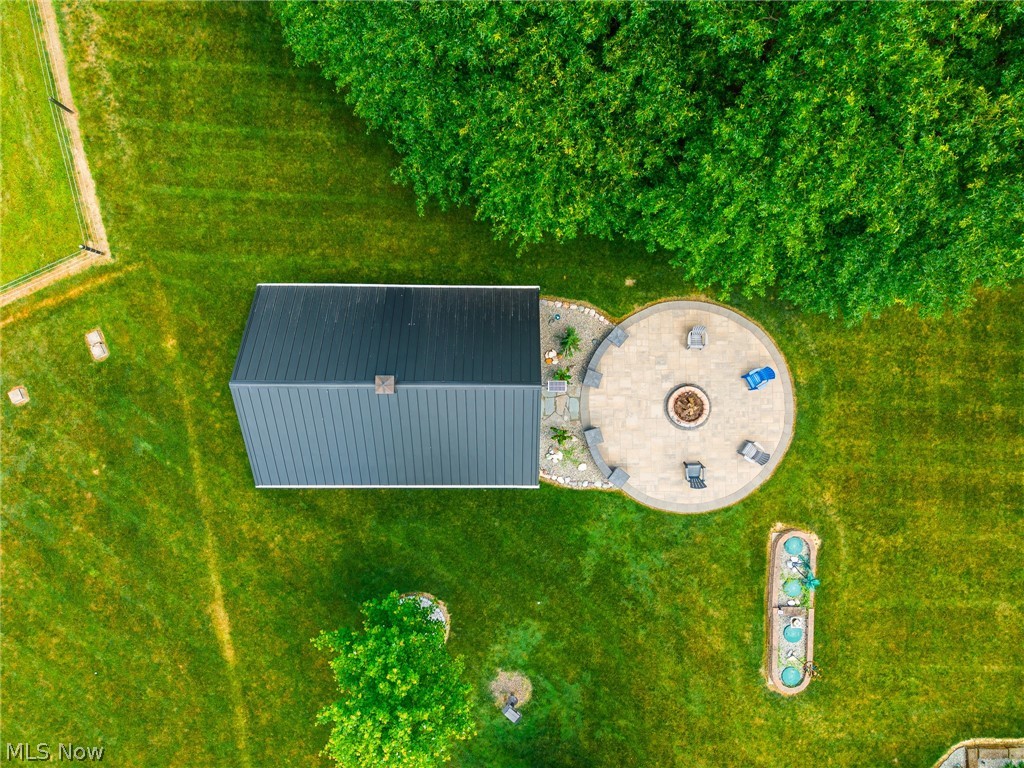 2416 Housel Craft Road Bristolville OH 44402