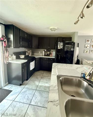 10519 Dewhurst Road Elyria OH 44035