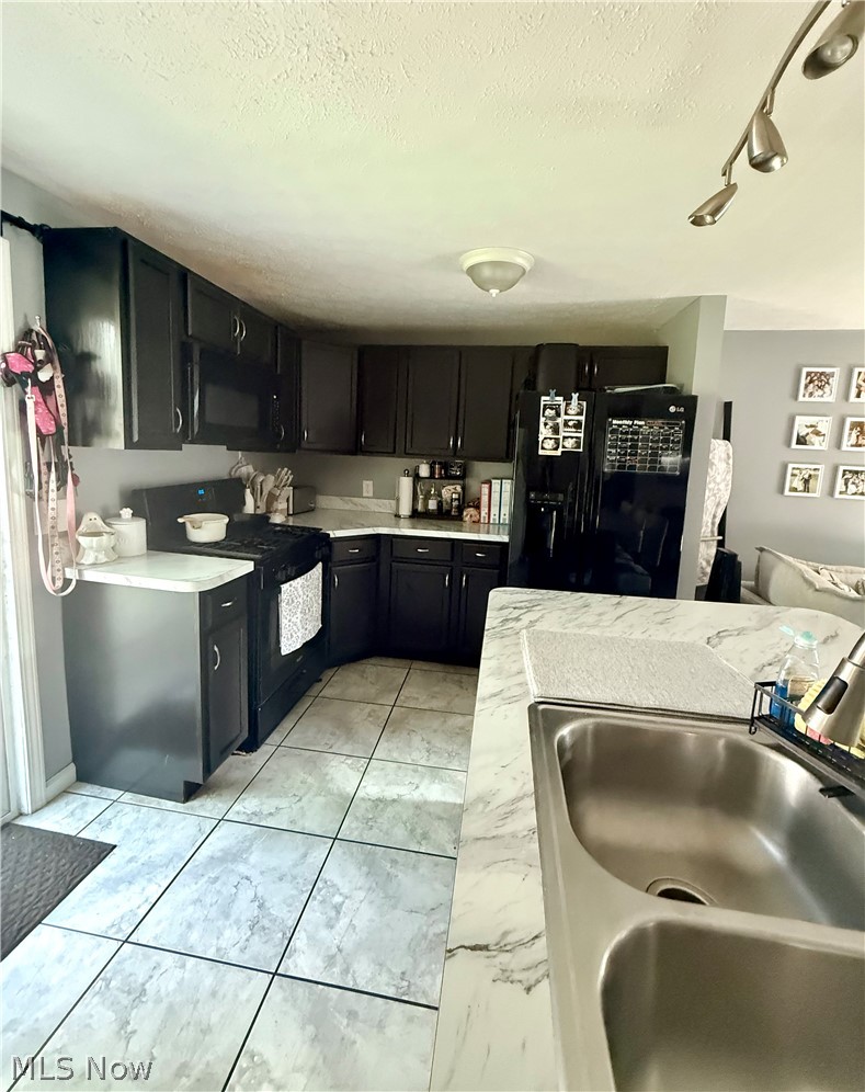 10519 Dewhurst Road Elyria OH 44035