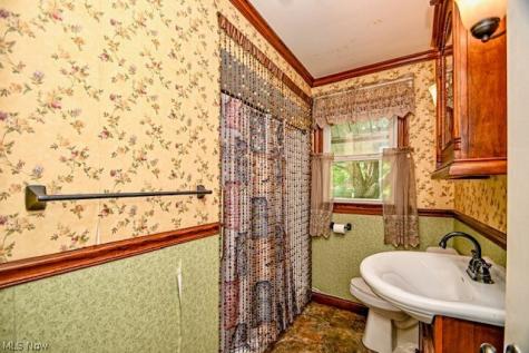 1495 Fairview Place Alliance OH 44601