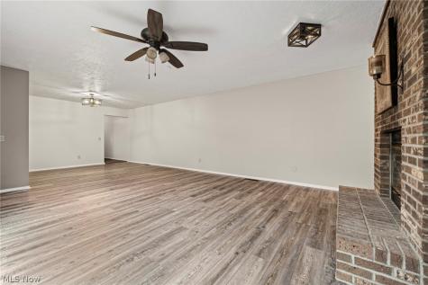 11025 Southwind Court Strongsville OH 44149