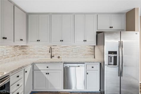 11025 Southwind Court Strongsville OH 44149