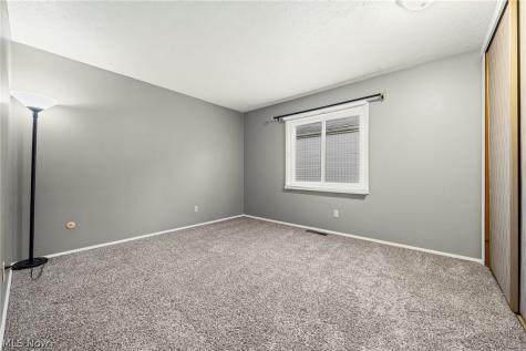 11025 Southwind Court Strongsville OH 44149