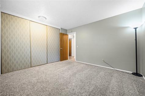 11025 Southwind Court Strongsville OH 44149