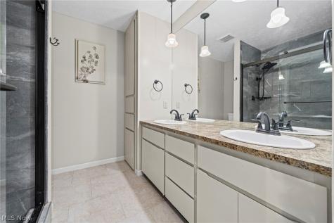11025 Southwind Court Strongsville OH 44149