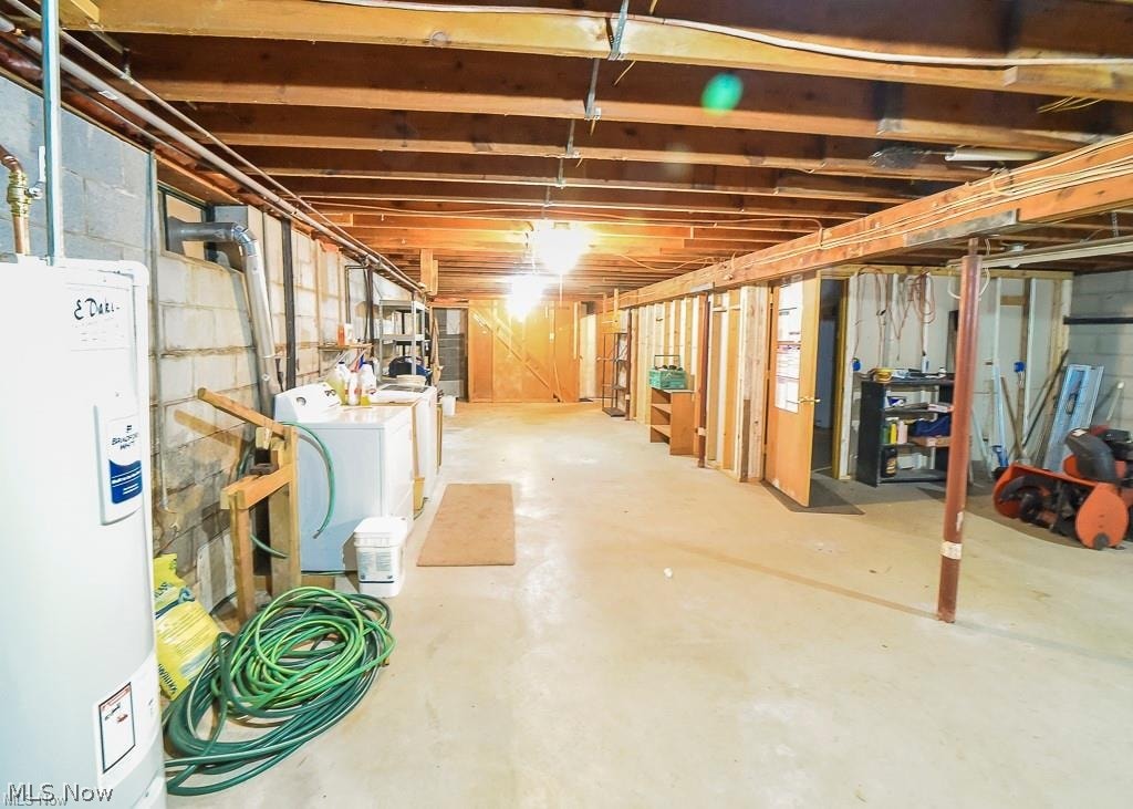 2111 Windsor-mechanicsville Road Rock Creek OH 44084