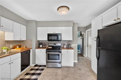 4865 Arbor Road SW Canton OH 44710
