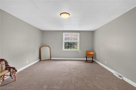 4865 Arbor Road SW Canton OH 44710