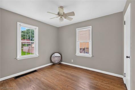 4865 Arbor Road SW Canton OH 44710