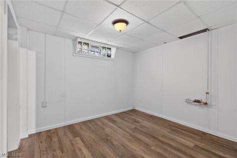 4865 Arbor Road SW Canton OH 44710