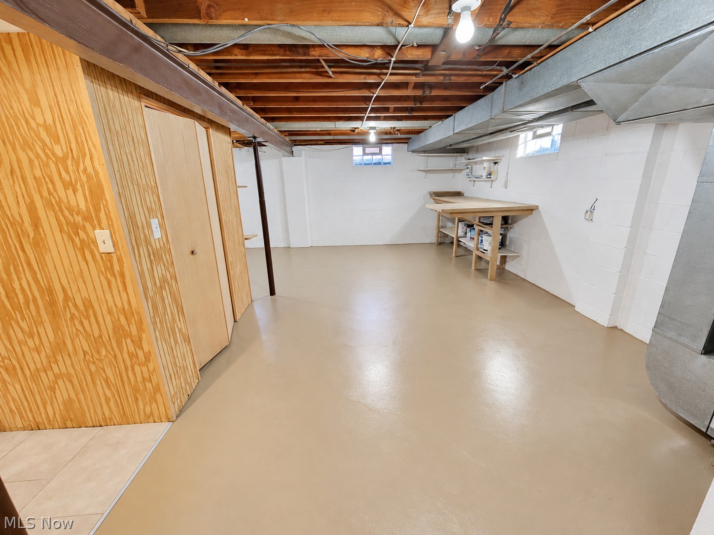 567 Edward Lane Campbell OH 44405