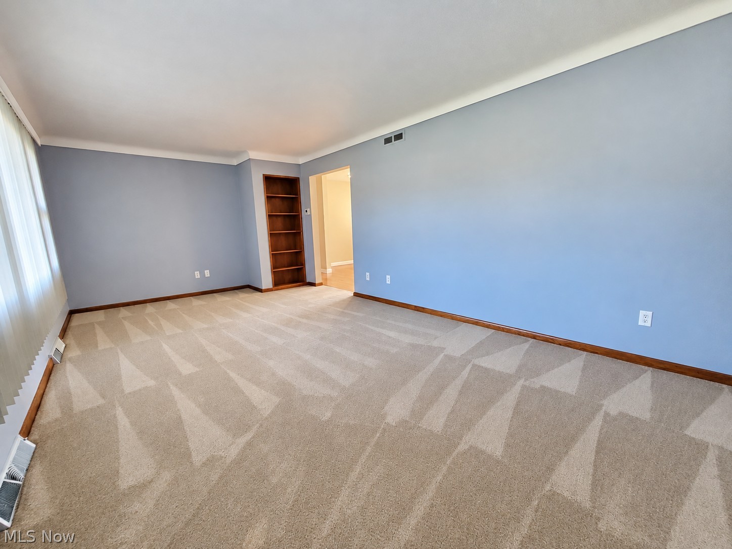 567 Edward Lane Campbell OH 44405