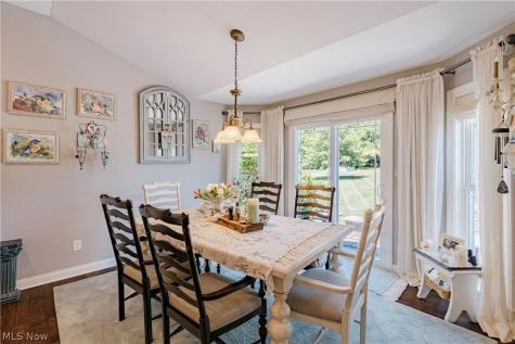 5423 Charleston Drive Valley City OH 44280