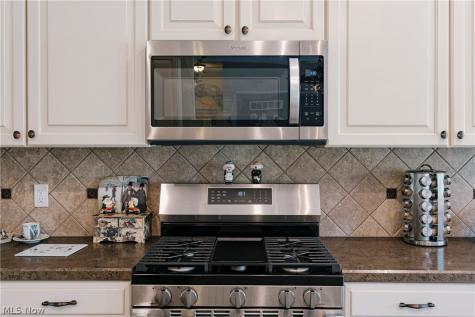 5423 Charleston Drive Valley City OH 44280