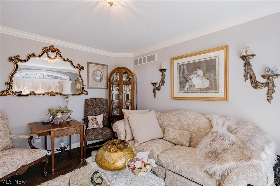 5423 Charleston Drive Valley City OH 44280