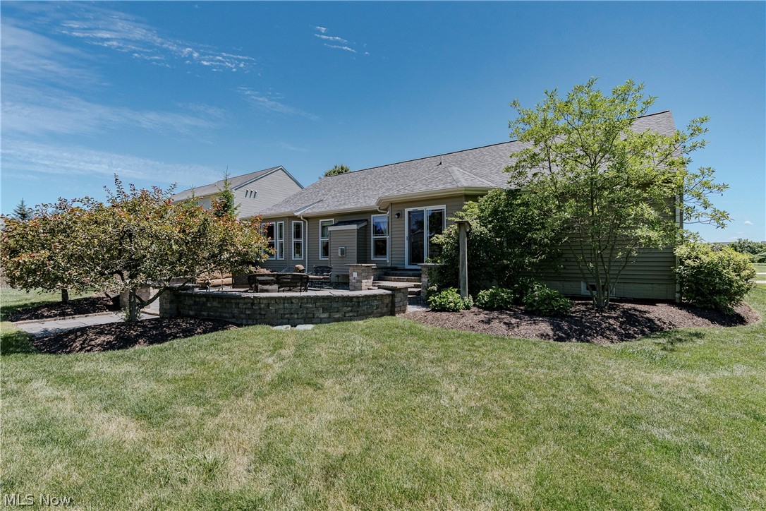 5423 Charleston Drive Valley City OH 44280