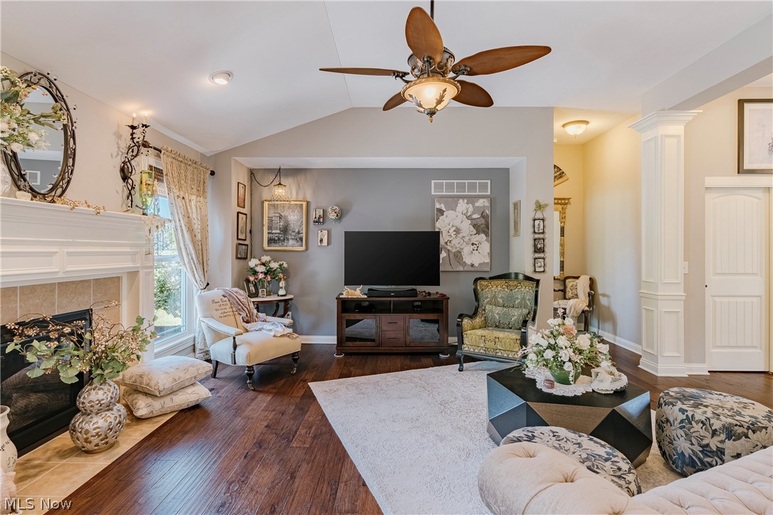 5423 Charleston Drive Valley City OH 44280