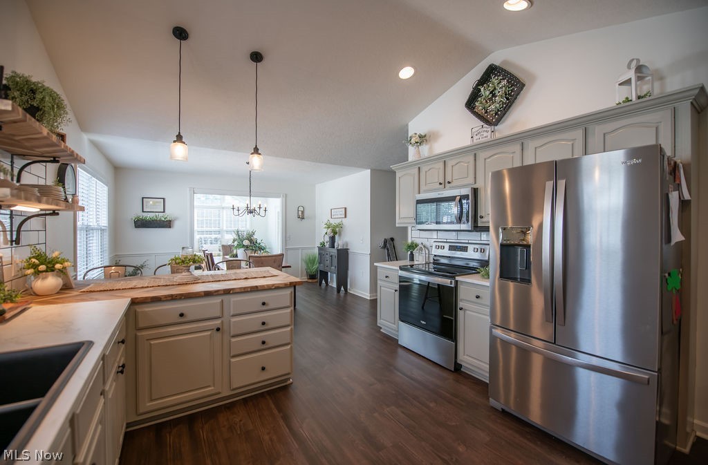 316 Creekside Road SE New Philadelphia OH 44663