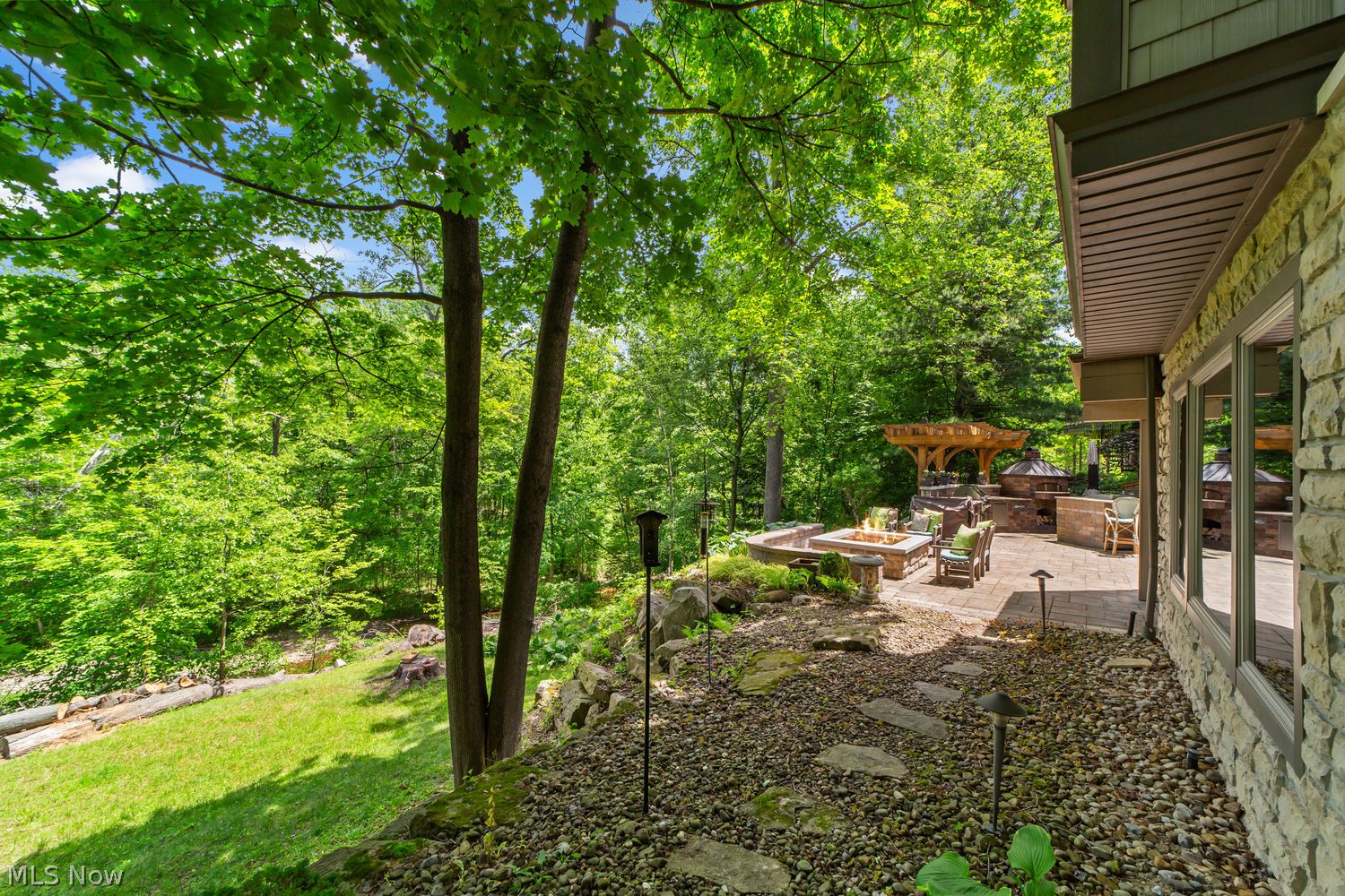 411 Stonebridge Drive Amherst OH 44001