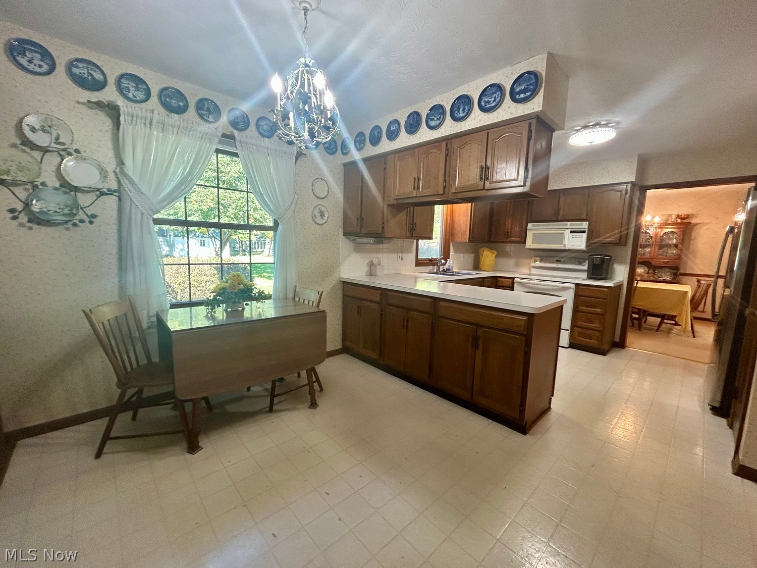 32696 Surrey Lane Avon Lake OH 44012