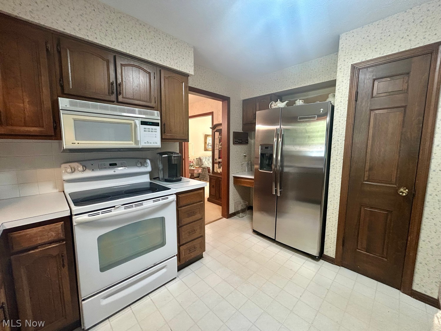 32696 Surrey Lane Avon Lake OH 44012